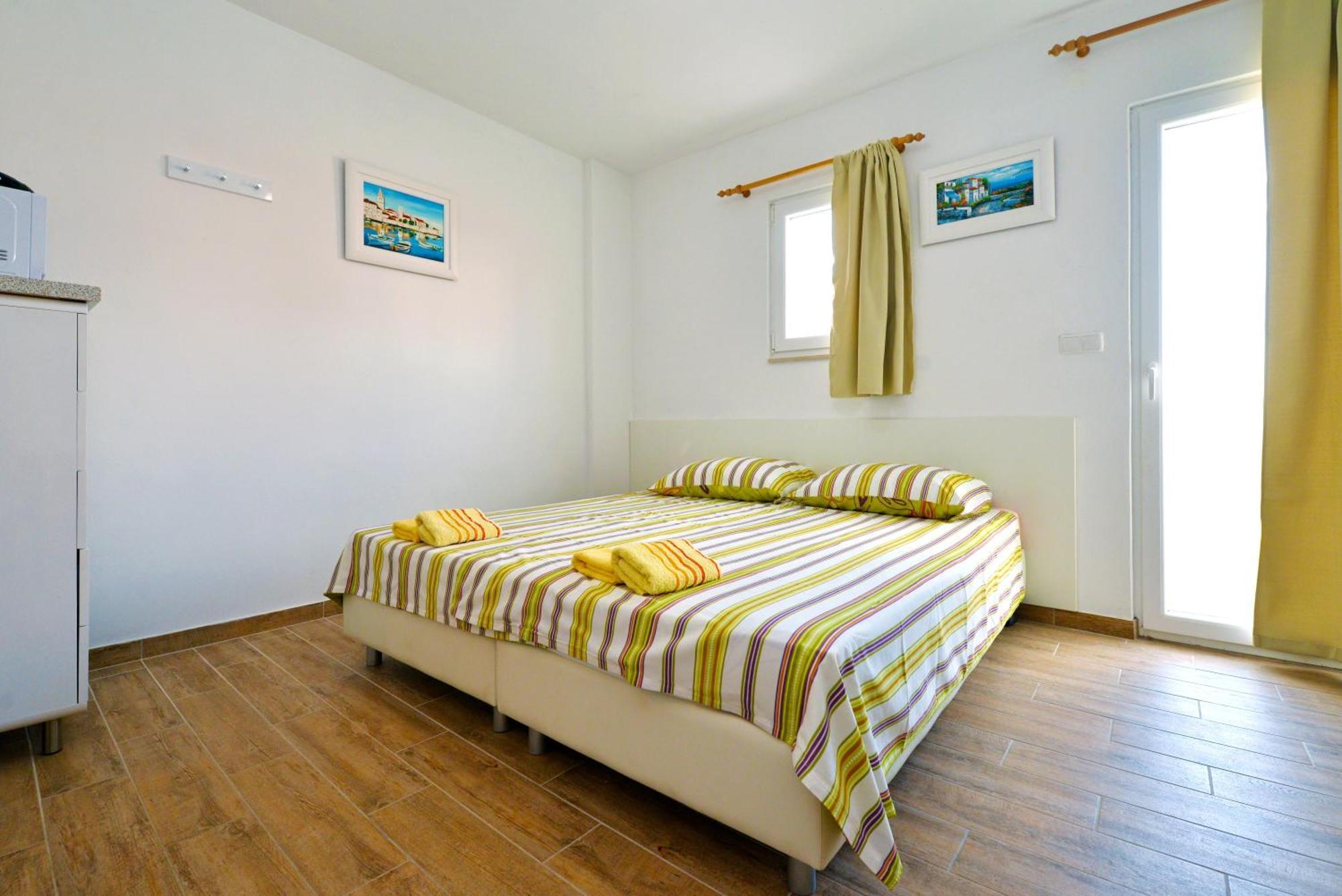 Apartments Goranka 2 Murter Zewnętrze zdjęcie